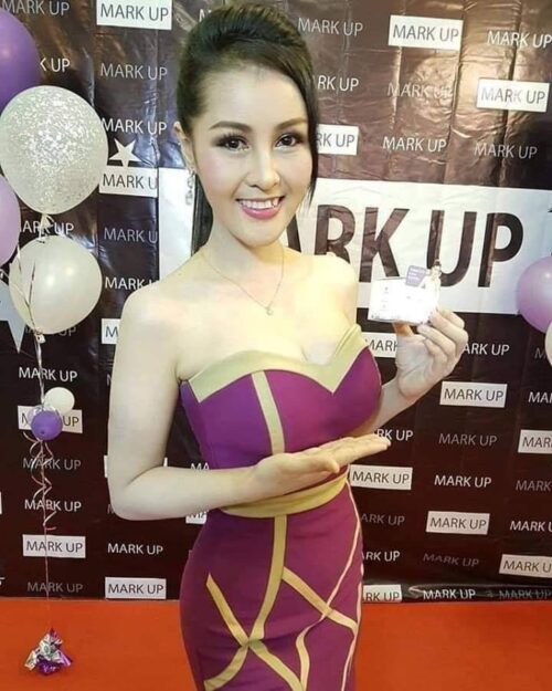 ครีมกันแดดหญิงลีมาร์คอัพฉ่ำวาว - Image 6